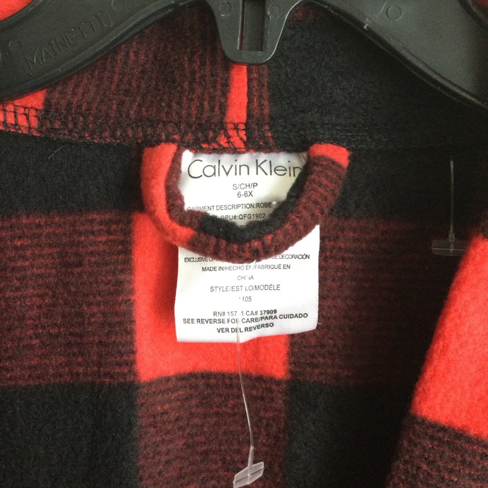 Calvin Klein Red and Black Checkered Robe - Picture 3 of 3